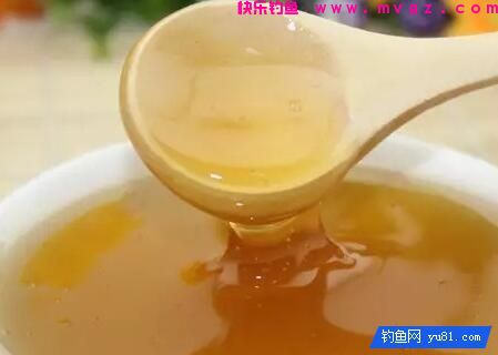 天一冷，常给鲫鱼做这诱饵，一钓还不想收竿(图2)