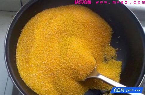 天一冷，常给鲫鱼做这诱饵，一钓还不想收竿(图3)