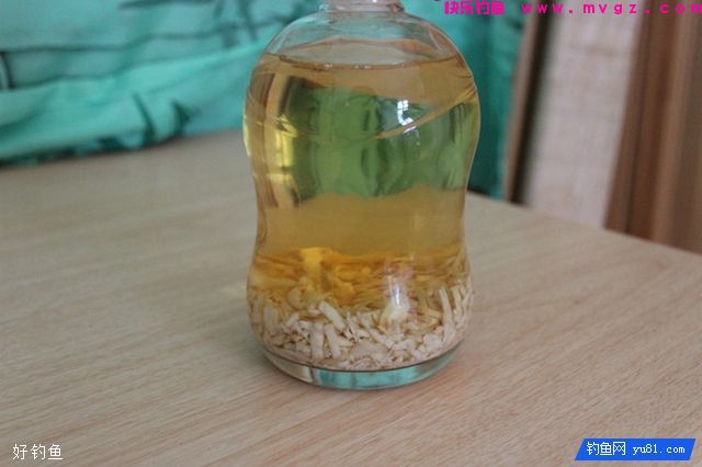 专钓野生鲤鱼鲫鱼的红薯混合饵料(图3)