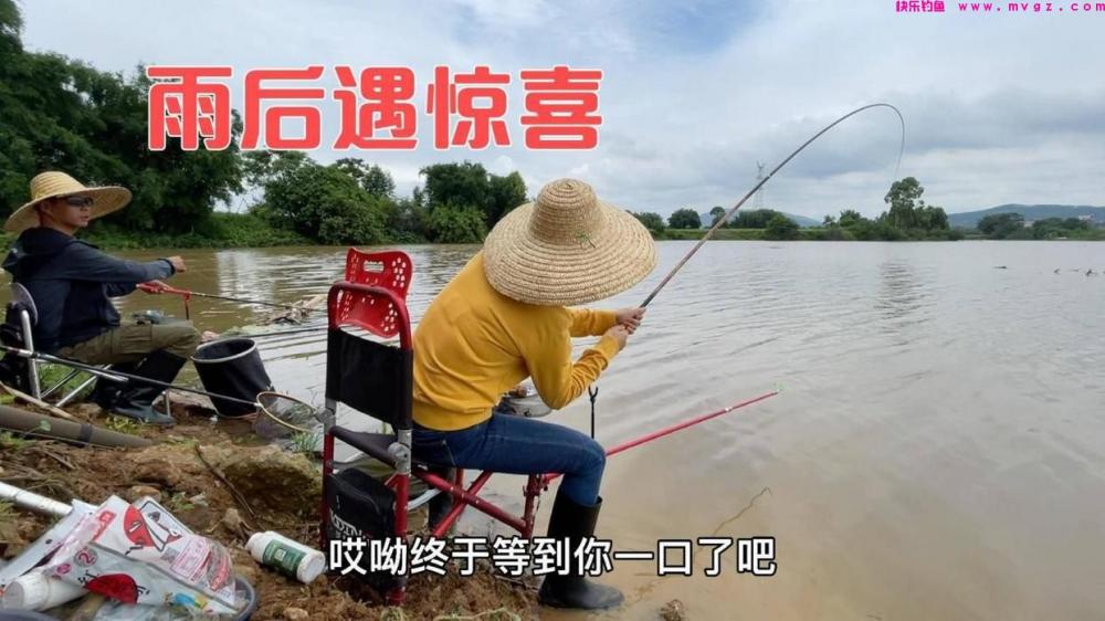 四月下旬钓鲫鱼,想要大板鲫连竿上,只需记住这7个技巧就行!(图7) 四月下旬钓鲫鱼,想要大板鲫连竿上,只需记住这7个技巧就行!(图7)