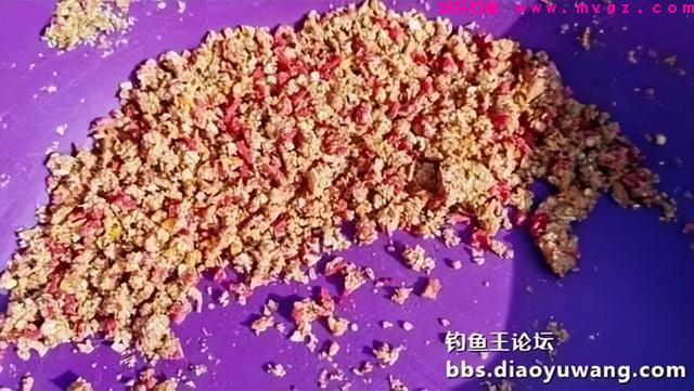春钓鲫鱼，超额完成任务，今晚吃鱼(图3)