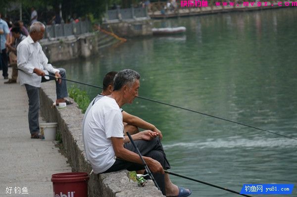 详谈提高中老年钓鱼技巧的方法(图1)