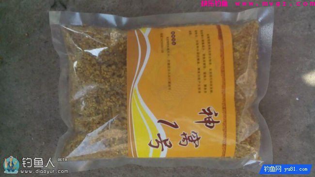 自制3款诱钓鲫鱼鲤鱼草鱼的混合型窝料(图1)