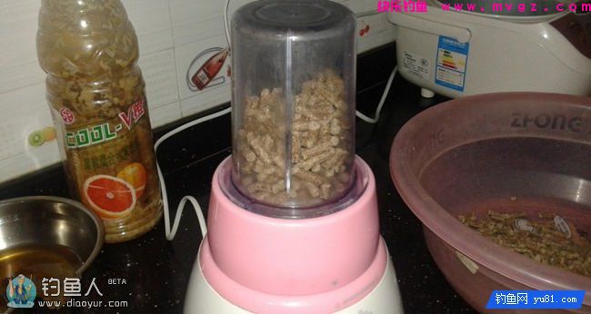 自制在黑坑赌塘用钓草鱼经典饵料配方(图4)