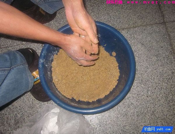 自制红薯钓鲤鱼和草鱼的爆炸钩饵料配方(图10)
