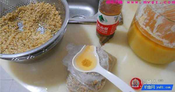 中药麦子包谷钓鲫鱼鲤鱼草鱼饵料(附药酒配方)(图4) 中药麦子包谷钓鲫鱼鲤鱼草鱼饵料(附药酒配方)(图4)