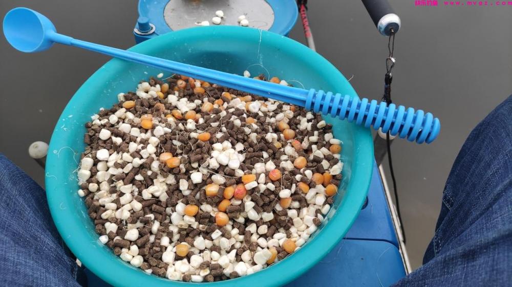 三种奇葩的草鱼钓法，每一种都是不传之秘(图4)