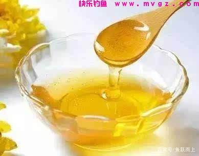夏季野钓草鱼，注意这几点，连杆上鱼很简单(图4)