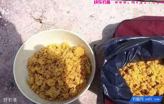 自制饵料钓鲤鱼草鱼，加点鸡蛋会很不一样(图2)