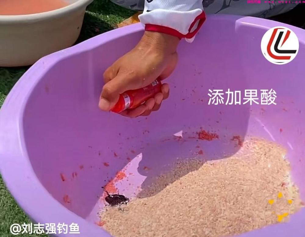 夏季钓鲤鱼,这三种钓位很“藏鱼”,找对位置就算成功了一半(图7) 夏季钓鲤鱼,这三种钓位很“藏鱼”,找对位置就算成功了一半(图7)
