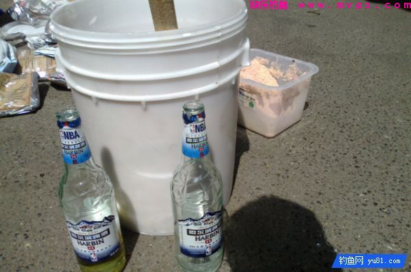 自制商品鲢鳙饵料配方(啤酒发酵)图文介绍(图5) 自制商品鲢鳙饵料配方(啤酒发酵)图文介绍(图5)
