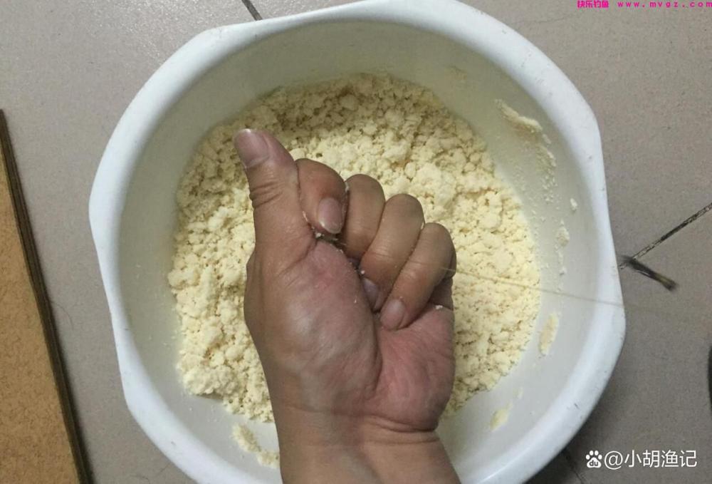 谷雨时节钓鲢鳙,窝料是很关键的一环,三分钟教你如何自制窝料(图5) 谷雨时节钓鲢鳙,窝料是很关键的一环,三分钟教你如何自制窝料(图5)