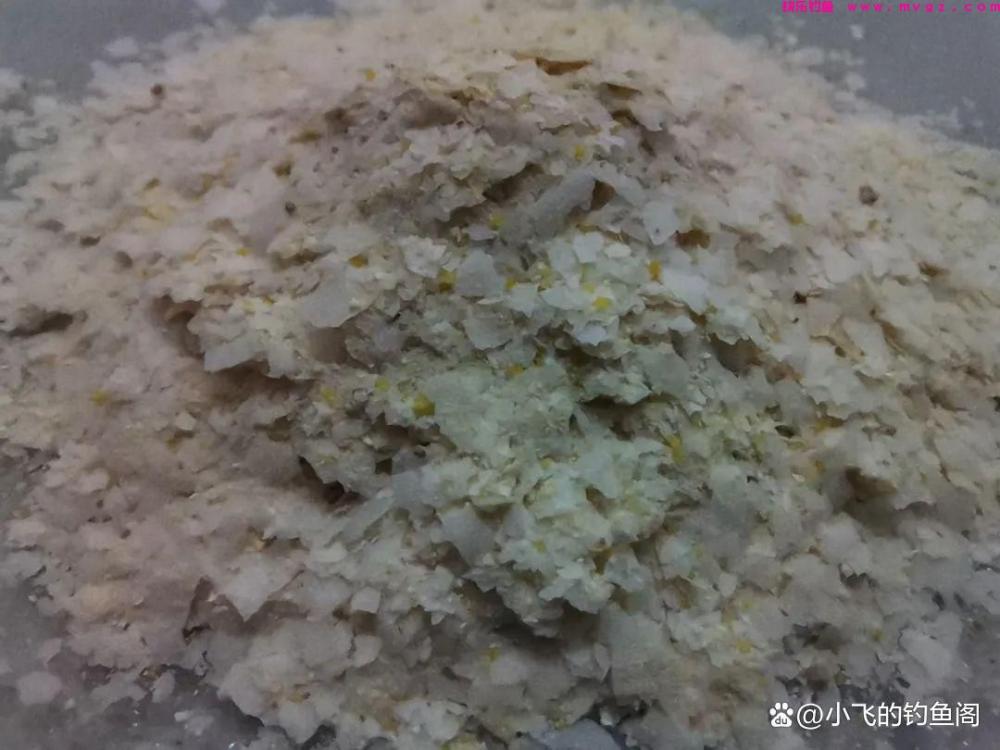 钓鲢鳙忘记带饵料怎么办？别急，教你巧用2种状态饵自制鲢鳙饵(图3)