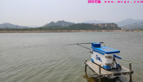 高温天气,野钓就要钓鲢鳙,用这套“独门秘籍”,连竿鲢鳙超过瘾(图5) 高温天气,野钓就要钓鲢鳙,用这套“独门秘籍”,连竿鲢鳙超过瘾(图5)