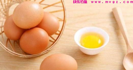 教你自制饵料钓鲢鳙，味道奇特无比，却能让鲢鳙欲罢不能连杆不断