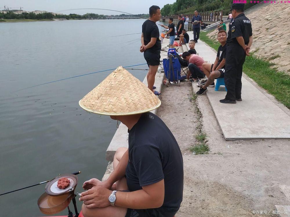民间钓鱼高手用饵绝招之四：鲢鳙浮钓饵料配方，上钩率奇高(图4)