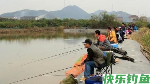 钓鱼高手冬季野钓经验谈(图1)