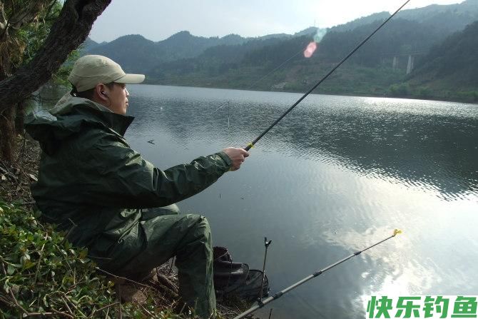 户外野钓的时候有哪些需要注意的细节(图2)