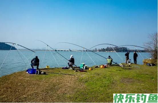 夏季野钓,要抢这几处钓点,下钩就有鱼,连竿到手软,妥妥爆护(图3) 夏季野钓,要抢这几处钓点,下钩就有鱼,连竿到手软,妥妥爆护(图3)