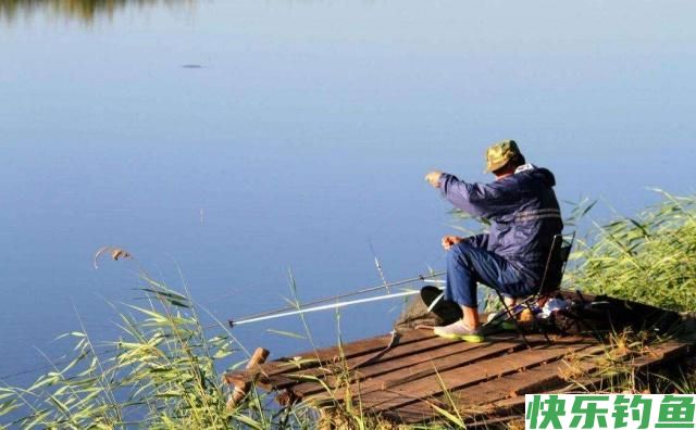 夏季垂钓鳊鱼小技巧,简单易学,只要掌握了就可以钓到鳊鱼(图1) 夏季垂钓鳊鱼小技巧,简单易学,只要掌握了就可以钓到鳊鱼(图1)