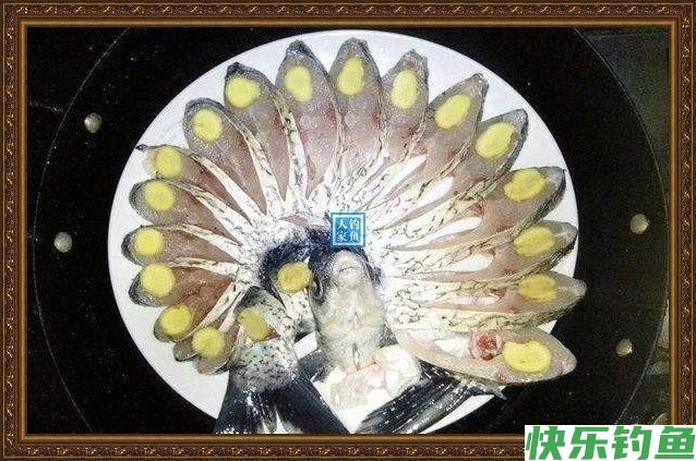 长江野钓武昌鱼,鱼味“孔雀开屏”做法,鲜美武昌鱼让人直流口水(图11) 长江野钓武昌鱼,鱼味“孔雀开屏”做法,鲜美武昌鱼让人直流口水(图11)