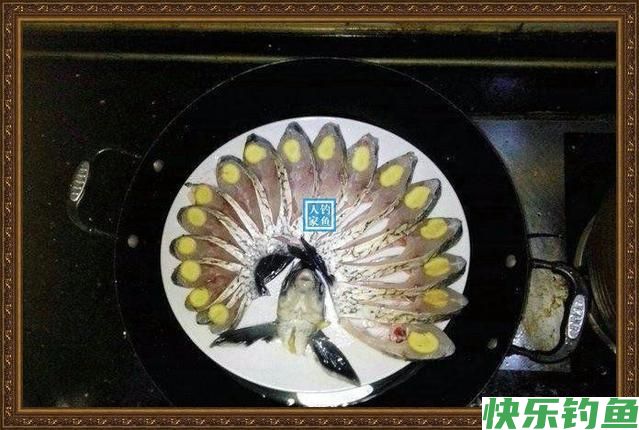 长江野钓武昌鱼,鱼味“孔雀开屏”做法,鲜美武昌鱼让人直流口水(图14) 长江野钓武昌鱼,鱼味“孔雀开屏”做法,鲜美武昌鱼让人直流口水(图14)