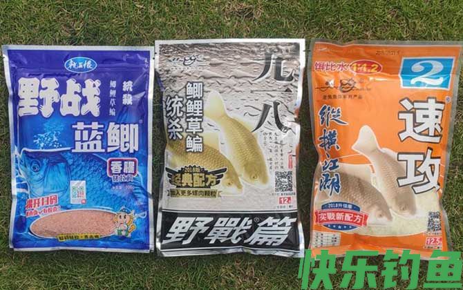 夏天钓鲫鱼用哪些饵料配方？(图1)