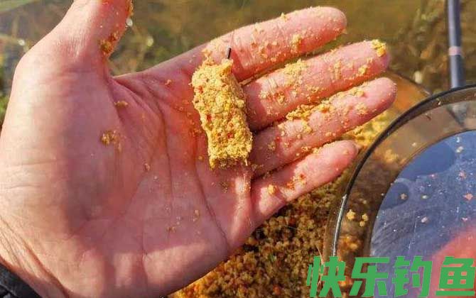 钓鱼打窝料经典配方大全(图5)